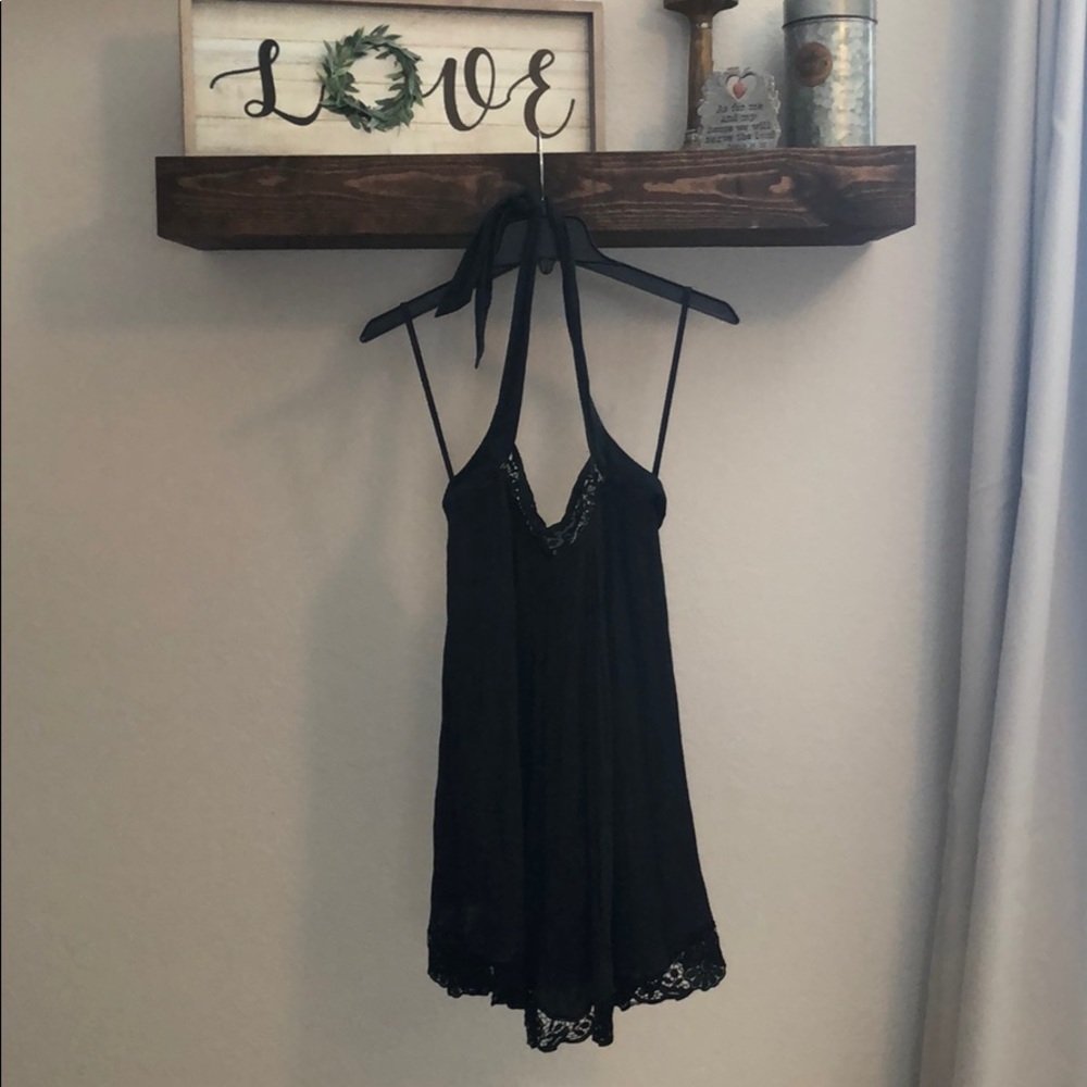 Bebe Black Flowy Halter Top